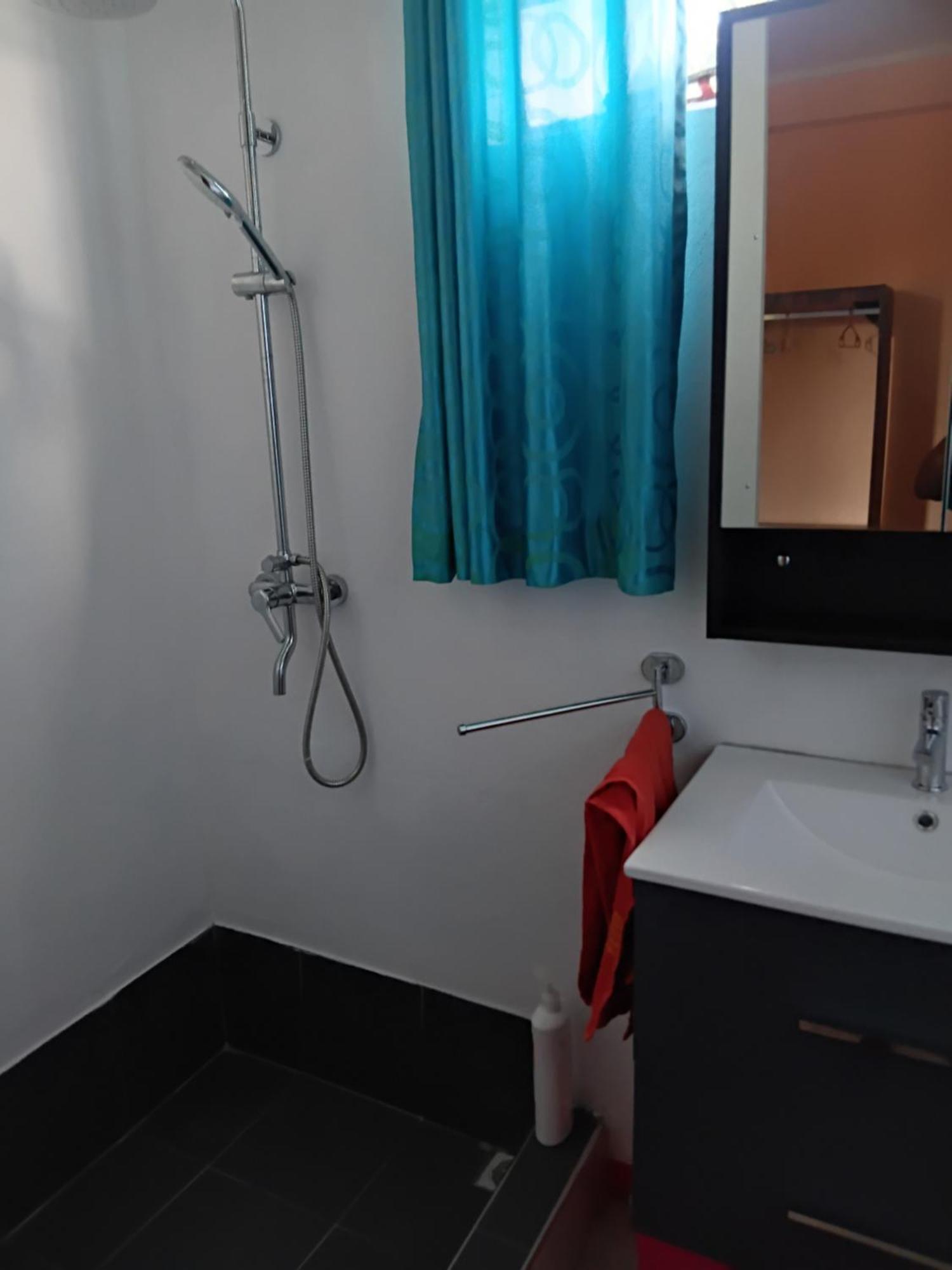 Residence Des Cascades Surinam エクステリア 写真
